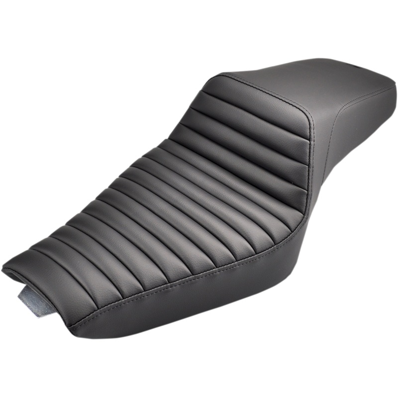 SADDLEMEN Step Up Seat – Tuck and Roll – XL with 3.3 Gallon Tanks Step Up Seat  Tuck and Roll