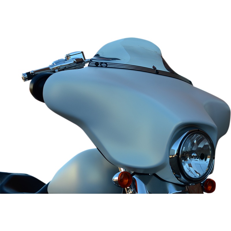 KLOCK WERKS Windshield Trim – Kerf – Black – FLH 14+ Flare Series Windshield Trim