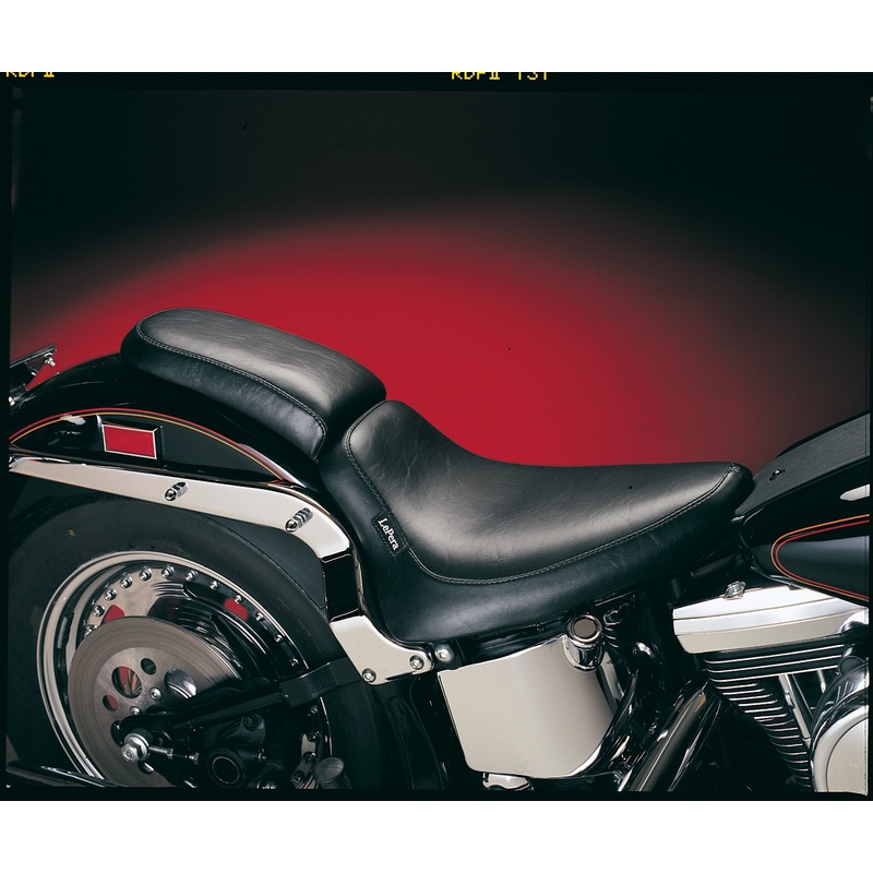 LE PERA Silhouette Solo Seat – Smooth Black for Softail ’84-’99 LN-850