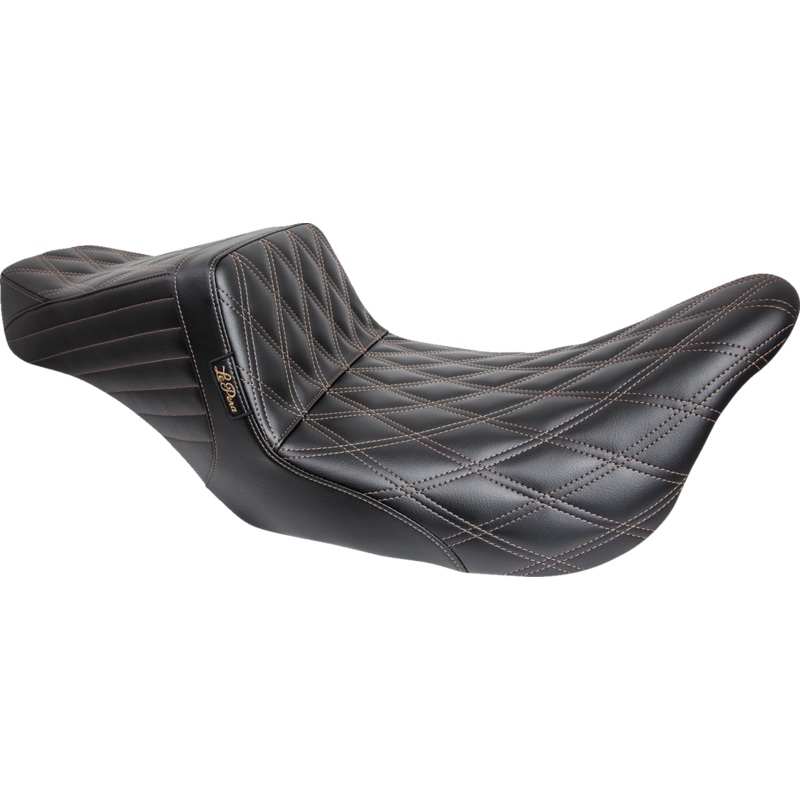 LE PERA Tailwhip Seat – Double Diamond with Chestnut Thread – Black – FL ’08-’24 LK-587DD-CHET
