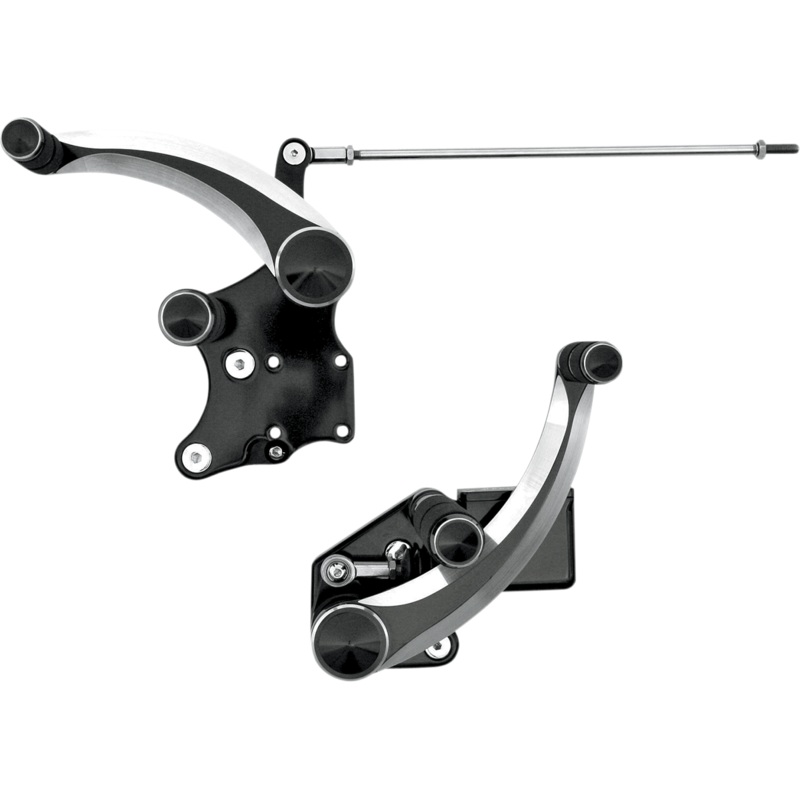 ACCUTRONIX Forward Control – Diamond – Black – ’00 FXST Forward Controls with Master Cylinder