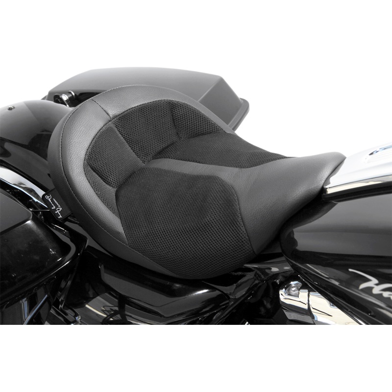 DANNY GRAY BigIST Solo Seat – Leather – Air – FL ’08-’19 BigIST Solo Seat  BigIST Air