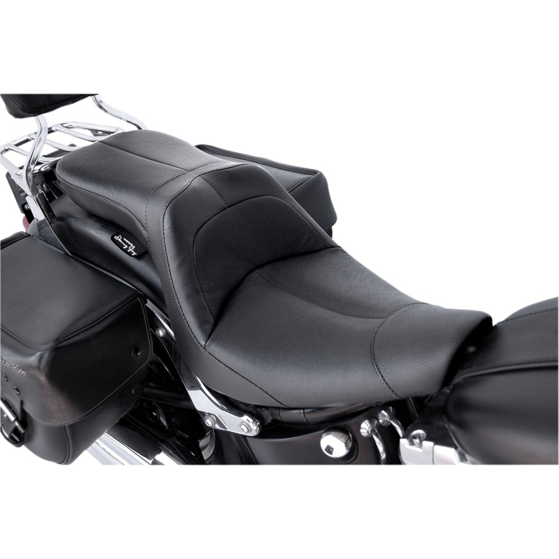 DANNY GRAY LowIST Seat – Vinyl – Leather – FL ’07-’17 LowIST 2-Up Seat