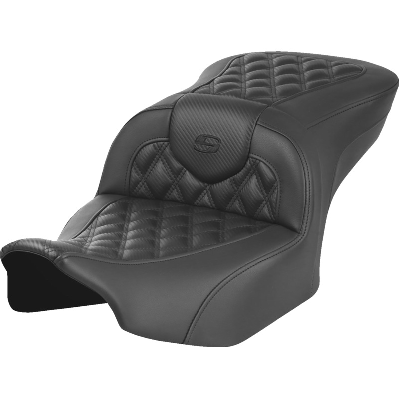 SADDLEMEN RoadSofa* Seat – without Backrest – Carbon Fiber – Lattice Stitch – FLTR/FLHX ’23-’24 823-07-20600