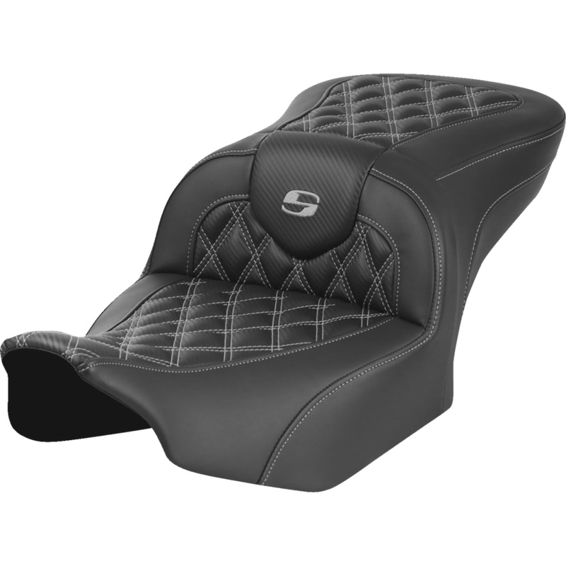 SADDLEMEN RoadSofa* Seat – without Backrest – Carbon Fiber – Lattice Stitch – Gray Stitch – FLTR/FLHX ’23-’24 823-07-20602
