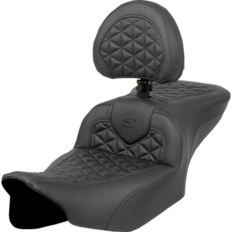 SADDLEMEN RoadSofa* Tri Gripper Seat – Standard Reach – w/ Backrest – FLH/FLT ’23-’24 823-07-210B0