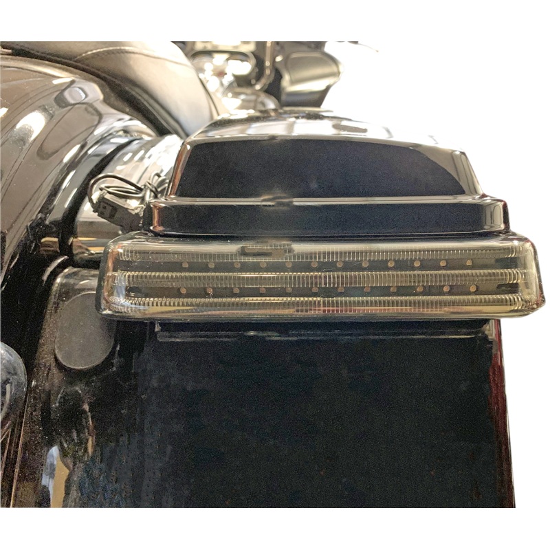 CUSTOM DYNAMICS Saddlebag LED Lights – Sequential – Black/Smoke LED Sequential Low-Profile BAGZ Saddlebag Lights