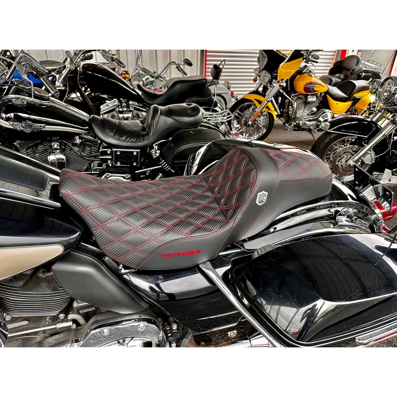 SADDLEMEN 2008-2022 FLHR, FLHT, FLHX & FLTR Pro Series SDC Performance Gripper Pro Series Seat – Custom Colors