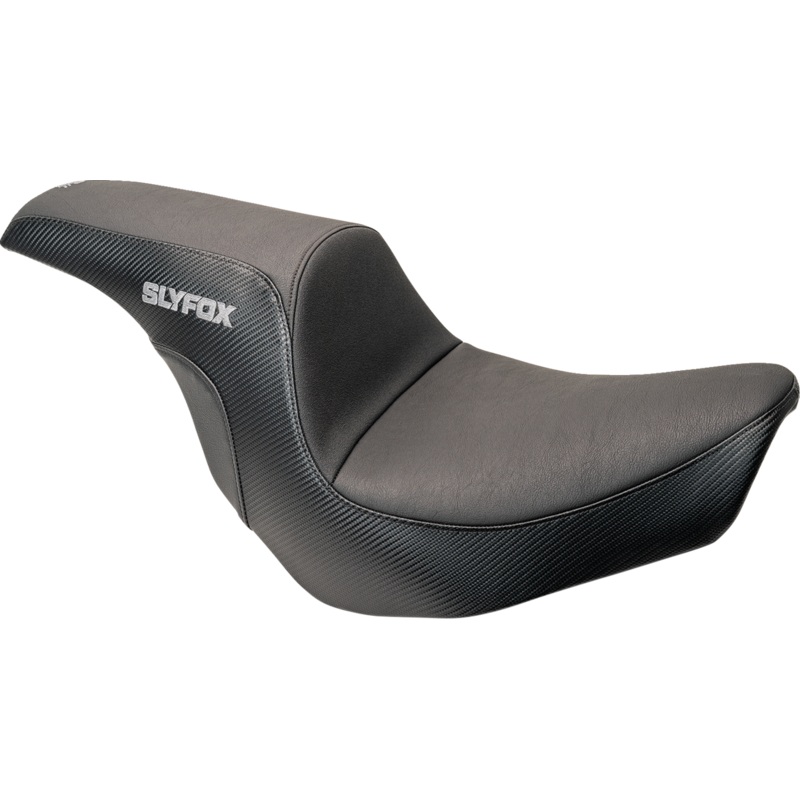 SLYFOX Slyfox Seat – Gray Logo – Smooth Vinyl – Carbon Fiber – FL ’18-’24 0802-1590