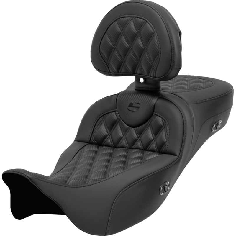 SADDLEMEN Roadsofa* Extended Reach Seat – with Backrest – Lattice Stitch – Carbon Fiber – FL ’08-’23 808-07CF-184RHC