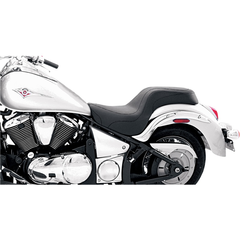 MUSTANG Day Tripper* Seat – Plain – VN900 ’06-’21 76128