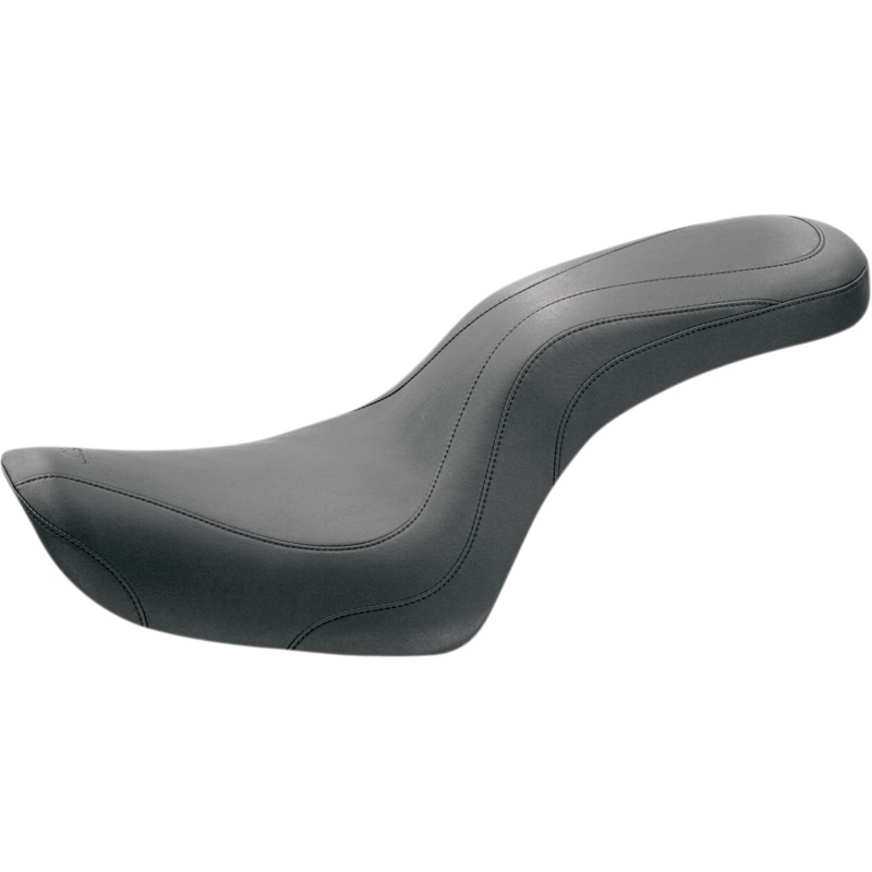 MUSTANG Day Tripper* Seat – Plain – VT1100 ’87-’08 76340