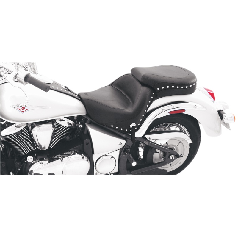 MUSTANG Seat – Wide – Touring – Without Backrest – One-Piece – Chrome Studded – Black w/Conchos – VN900 76126