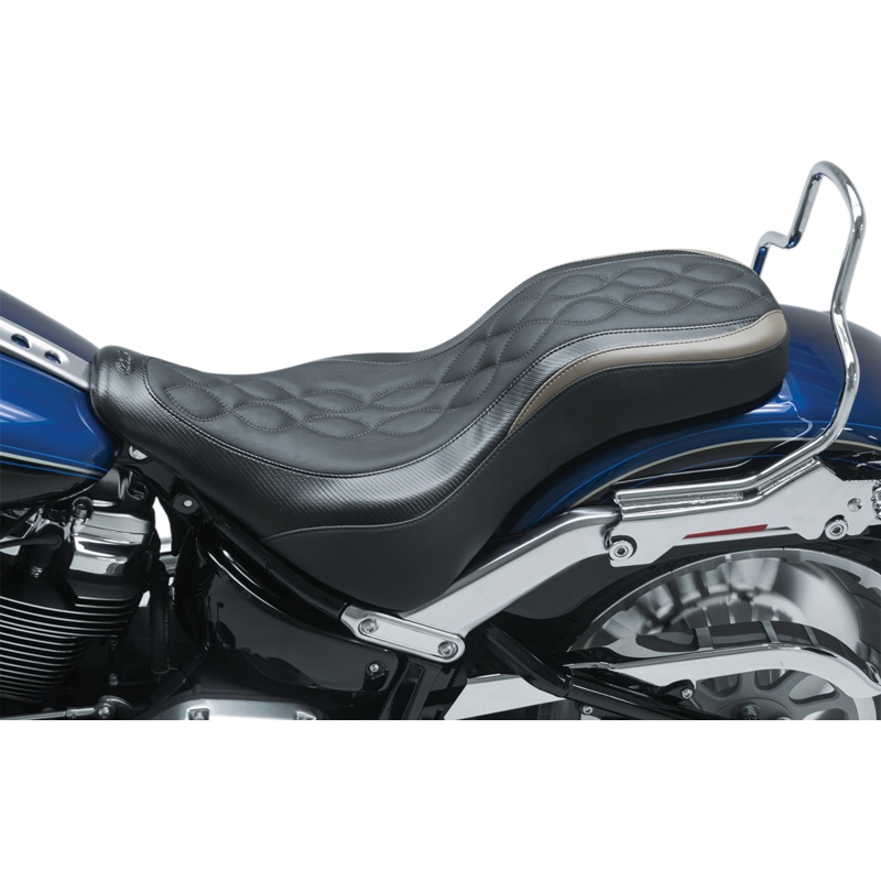 MUSTANG Day Tripper* Seat – Double Helix Stitch – FLFB ’18-’21 75836
