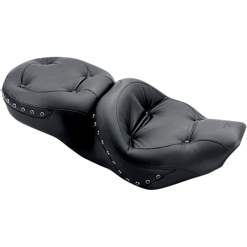 MUSTANG Regal Wide Studded Seat – ’97-’07 75466