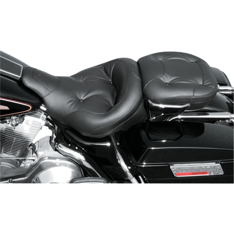 MUSTANG Regal Wide Touring Seat – FLH/FLT ’97-’07 75537