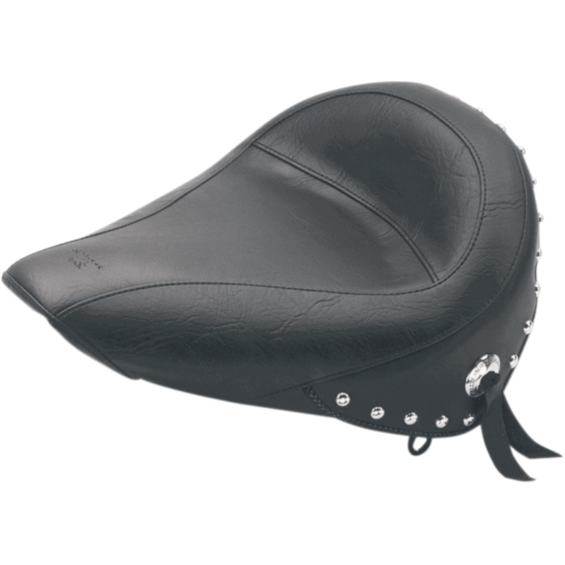 MUSTANG Skirted Solo Seat – Softail ’00-’05 75084