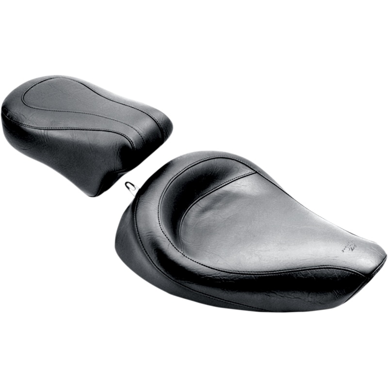 MUSTANG Solo Seat – No Studs – FXD ’96-’03 75754