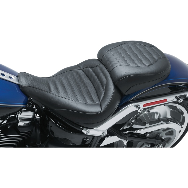 MUSTANG Solo Touring Seat – FLFB 75832