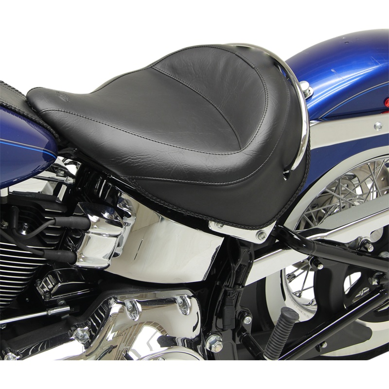 MUSTANG Vintage Wide Vinyl Solo Seat 76232