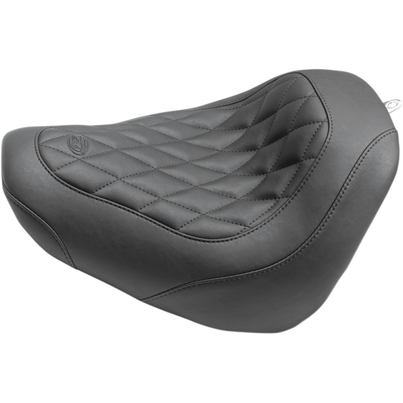 MUSTANG Wide Tripper Seat – Diamond 83017