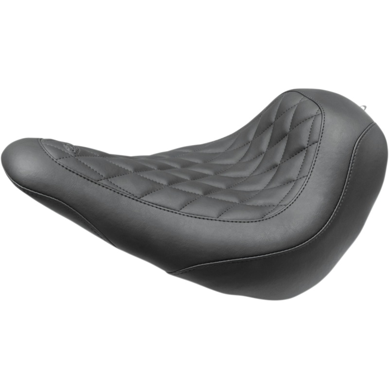 MUSTANG Wide Tripper Seat – Diamond 83044