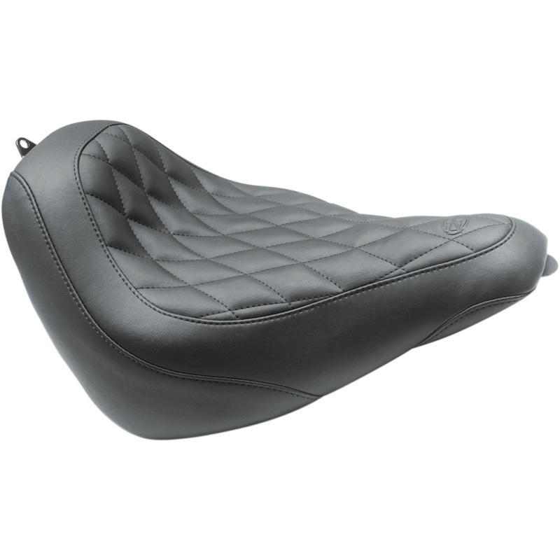 MUSTANG Wide Tripper Seat – Diamond 83047