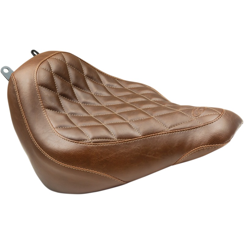 MUSTANG Wide Tripper Seat – Diamond – Brown 83005
