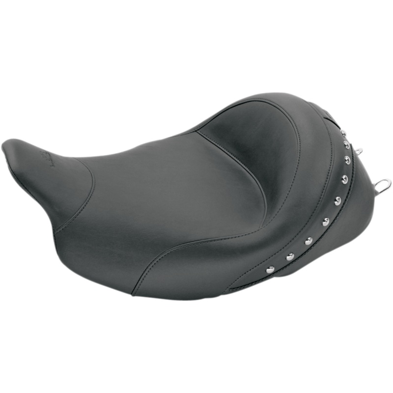MUSTANG Solo Chrome Studded Seat – FL ’08-’21 76029