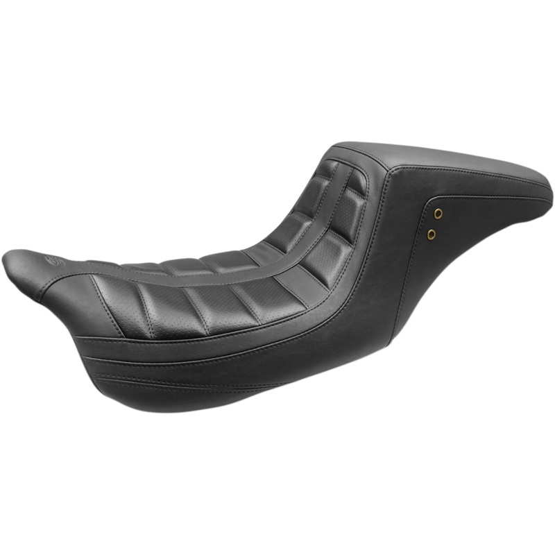 MUSTANG Squareback One-Piece Seat – Tuck and Roll – Black w/ Black Stitching 75239