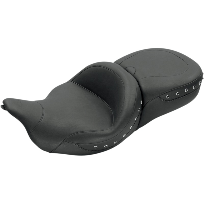 MUSTANG Super Touring Seat – Black Studded 79547