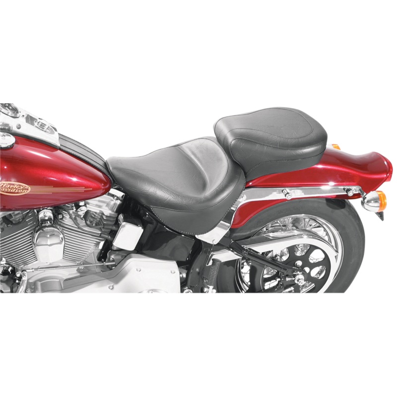 MUSTANG Vintage Style Seat – Wide – Smooth – Black – FXST/FLST 75073