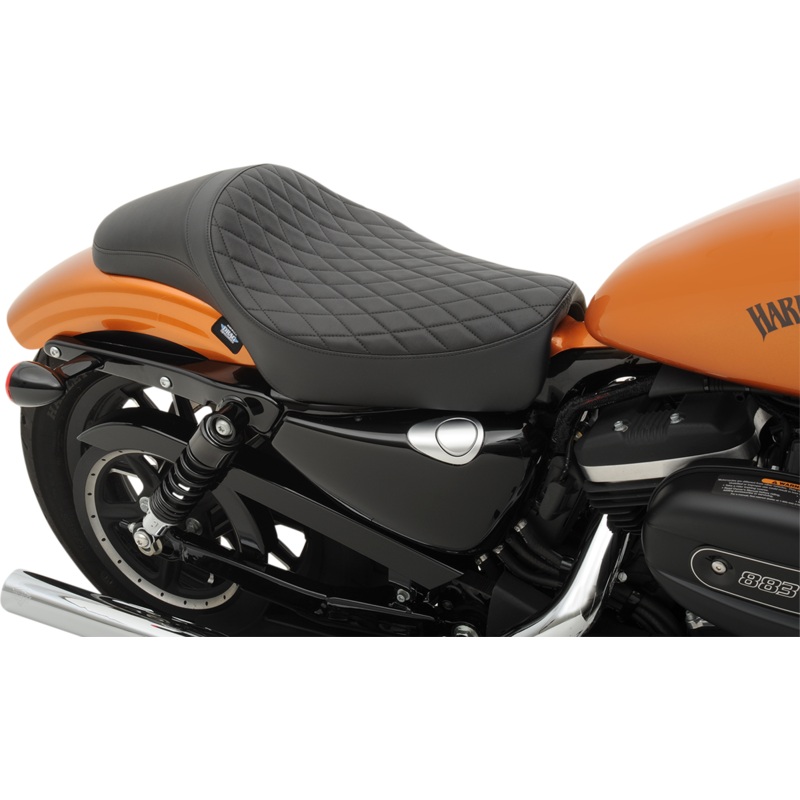 DRAG SPECIALTIES SEATS SEAT PRED EXT DMD 04-17XL Extended Reach Predator Solo Seat