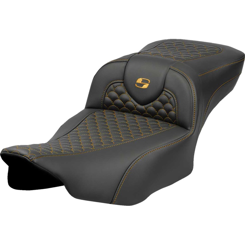 SADDLEMEN Roadsofa* Extended Reach Seat – Dragon Scale Stitch – Gold Stitch – w/o Backrest – FLTR/FLHX ’23-’24 823-07-20907