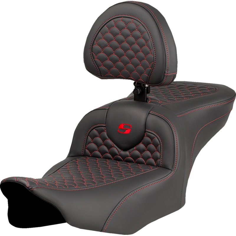 SADDLEMEN Roadsofa* Seat – Dragon Scale Stitch – Red Stitch – w/ Backrest – FLTR/FLHX ’23-’24 823-07-208B4