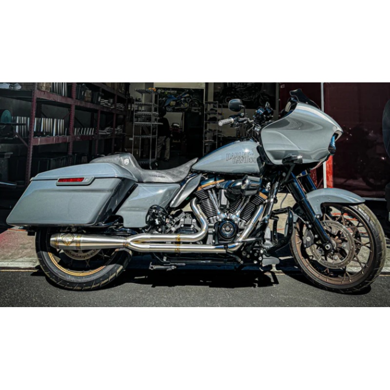 SP CONCEPTS 2017-2025 M8 BAGGER – MID LENGTH ELSINORE Works Edition